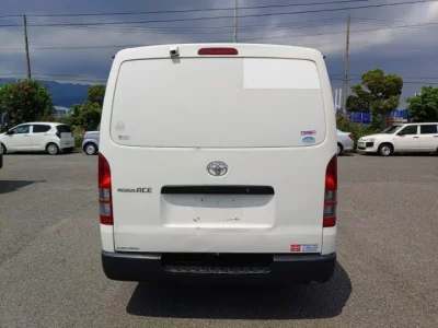 Toyota REGIUS ACE VAN