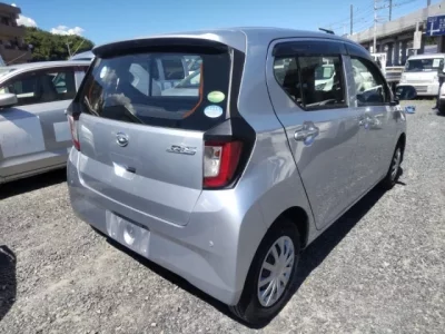 Daihatsu MIRA E S