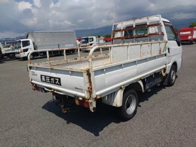 Nissan VANETTE TRUCK