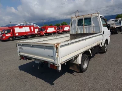 Nissan VANETTE TRUCK