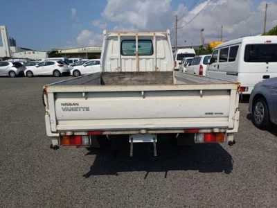 Nissan VANETTE TRUCK