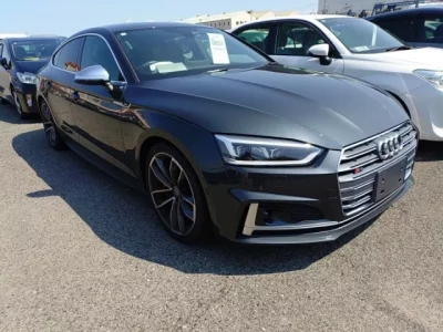 Audi S5