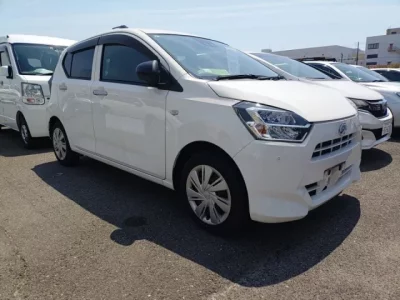 Daihatsu MIRA E S