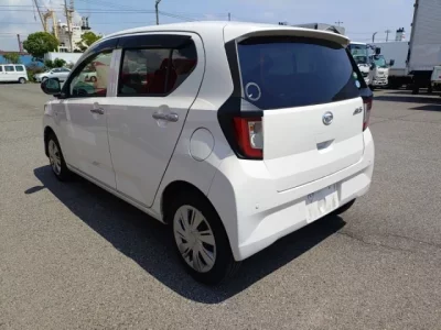 Daihatsu MIRA E S