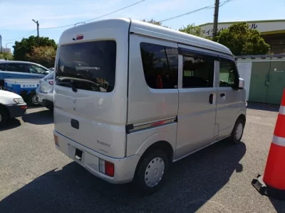 Suzuki EVERY