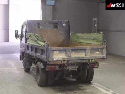 Mazda TITAN