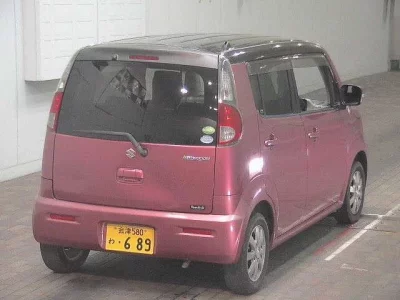 Suzuki MRWAGON