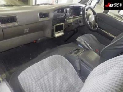 Nissan CARAVAN VAN