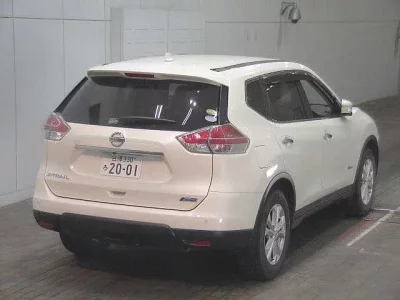 Nissan X-TRAIL