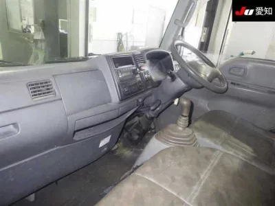Mazda TITAN