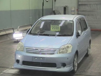 Toyota RAUM