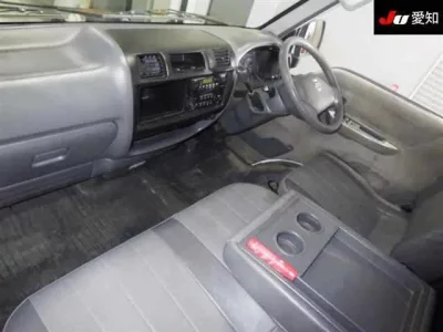 Nissan VANETTE VAN