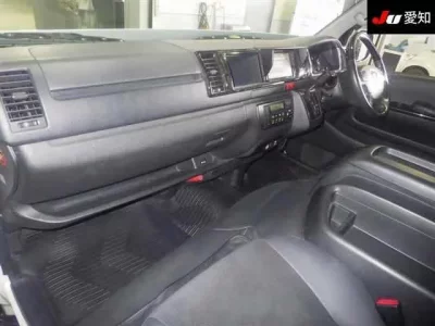 Toyota REGIUS ACE VAN