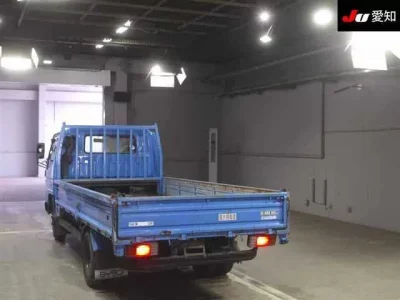 Mazda TITAN