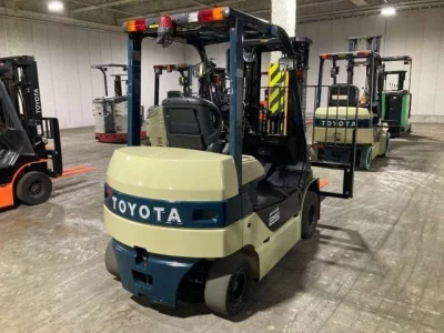 Toyota FORKLIFT