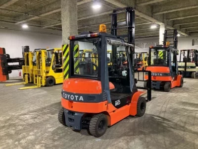 Toyota FORKLIFT