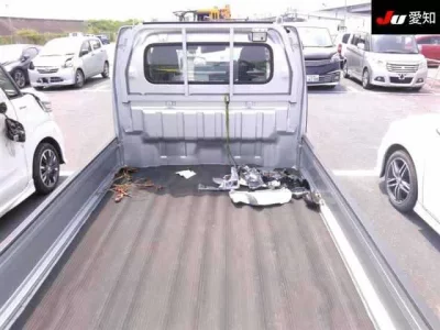 Mitsubishi MINICAB TRUCK