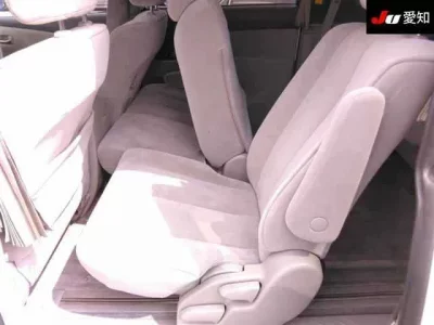 Toyota ESTIMA HYBRID
