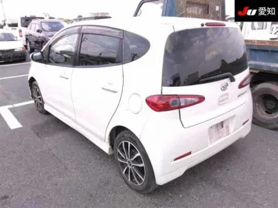 Daihatsu SONICA