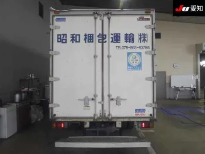 Isuzu ELF