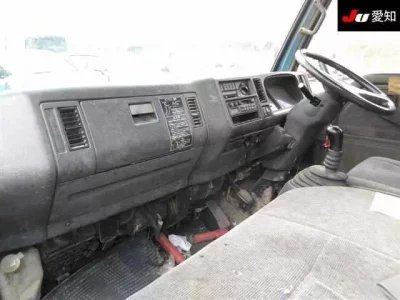 Mazda TITAN