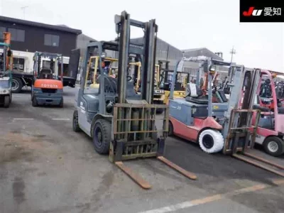 Nissan FORKLIFT