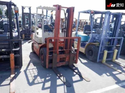 Nissan FORKLIFT