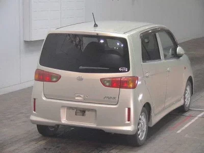 Daihatsu MAX