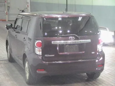 Toyota COROLLA RUMION