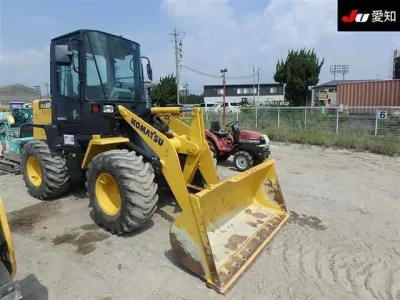 KOMATSU WHEELLOADER