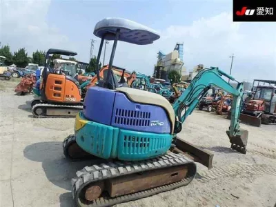 KOMATSU YUMBO