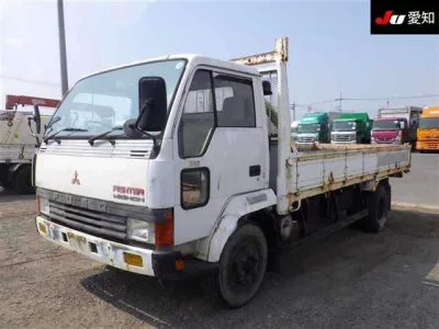 Mitsubishi FUSO FIGHTER