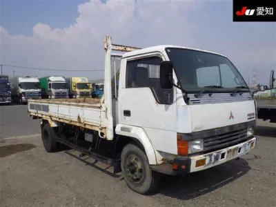 Mitsubishi FUSO FIGHTER