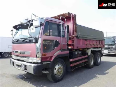 Nissan TRUCK