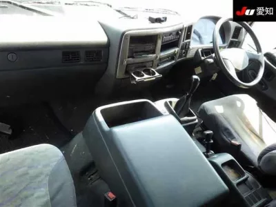 Nissan CONDOR