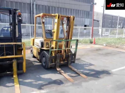 KOMATSU FORKLIFT