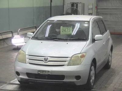 Toyota IST