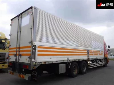 Hino PROFIA