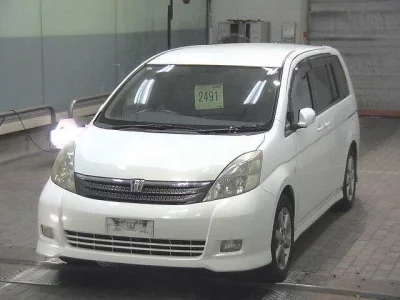 Toyota ISIS