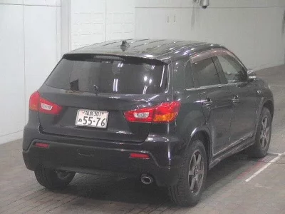 Mitsubishi RVR