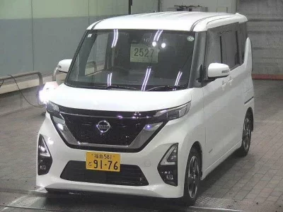 Nissan ROOX