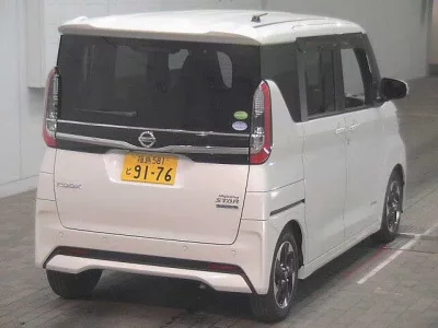 Nissan ROOX