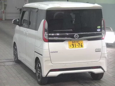 Nissan ROOX
