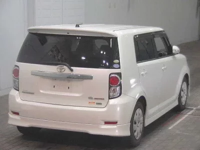 Toyota COROLLA RUMION