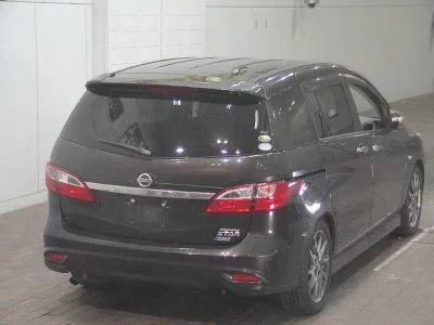 Nissan LAFESTA