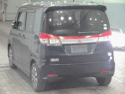 Mitsubishi DELICA D2