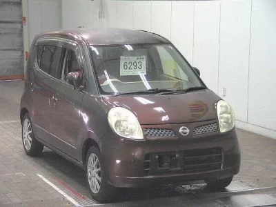 Nissan MOCO