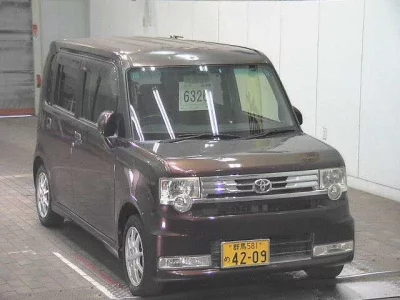 Toyota PIXIS SPACE