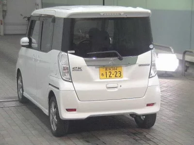 Mitsubishi EK SPACE
