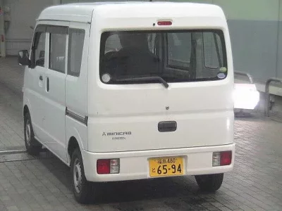 Mitsubishi MINICAB VAN